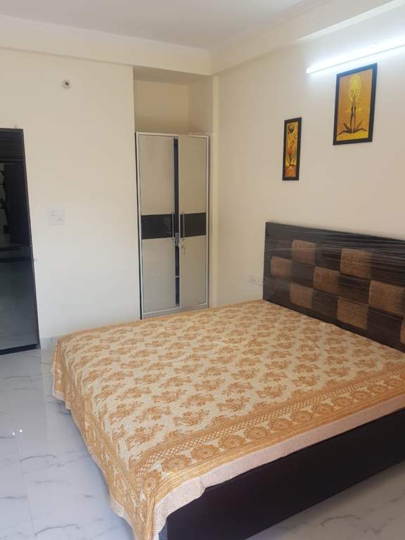  prim rose Bedroom