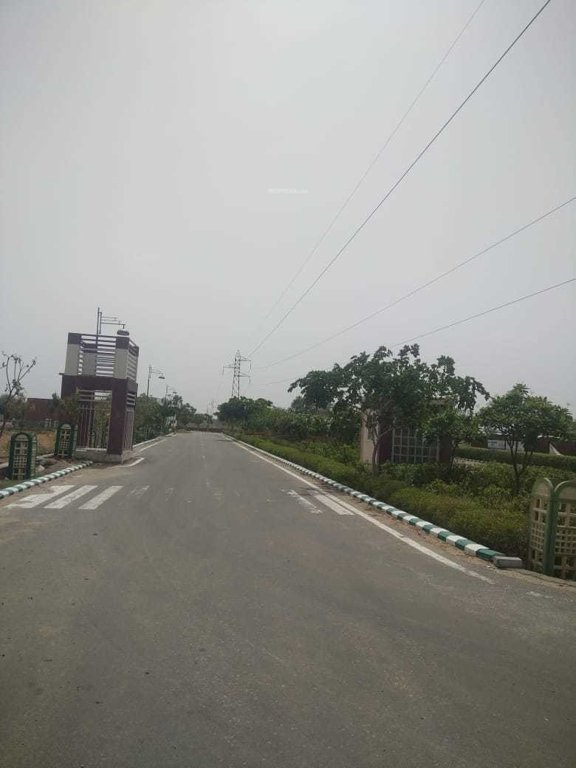  green valley shree krishna van Plot