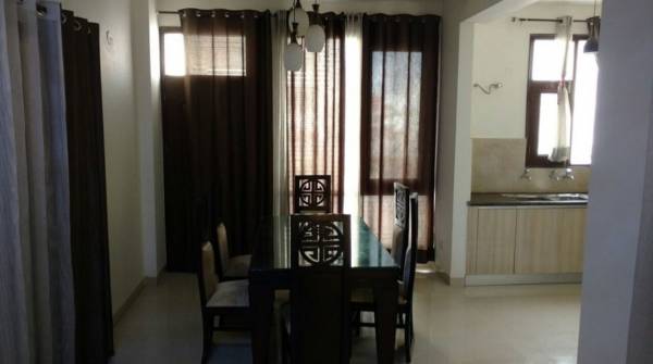 Dining Area friends-homes Dining Area