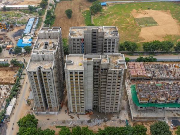  turquoise-greenz Tower 2 Construction Status Nov-24