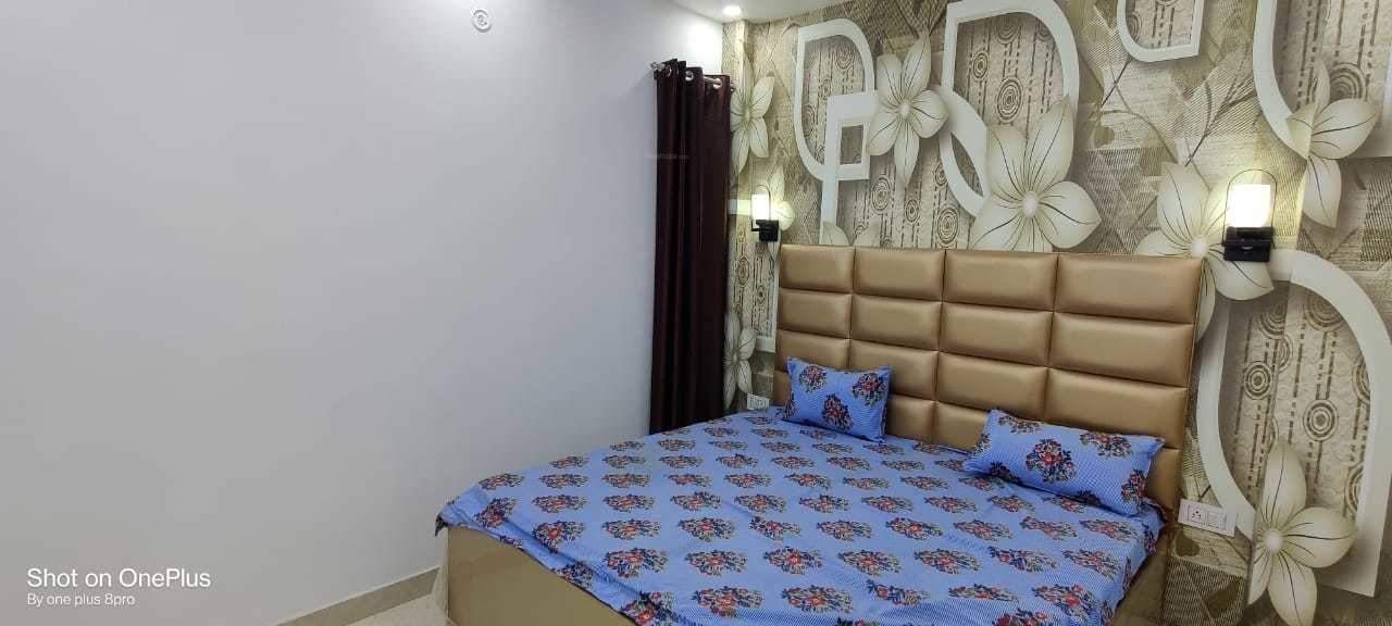  luxury living Bedroom