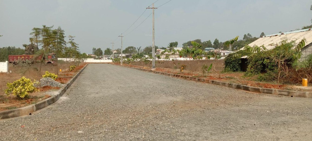 nandanavanam prasiddha Plot