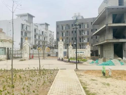 Smart World Gems Construction Status Feb-25 smart-world-gems Smart World Gems Construction Status Feb-25