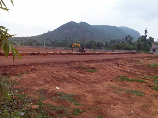  srikar-green-wood-avenues Plot