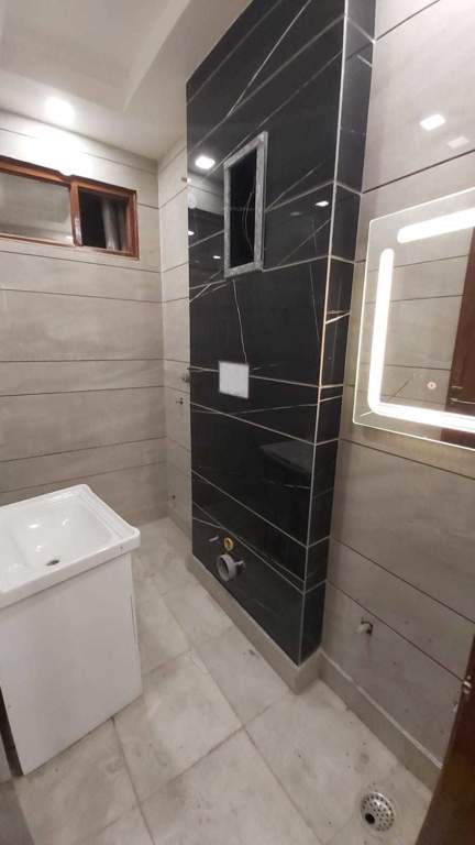  kaanha homes Bathroom
