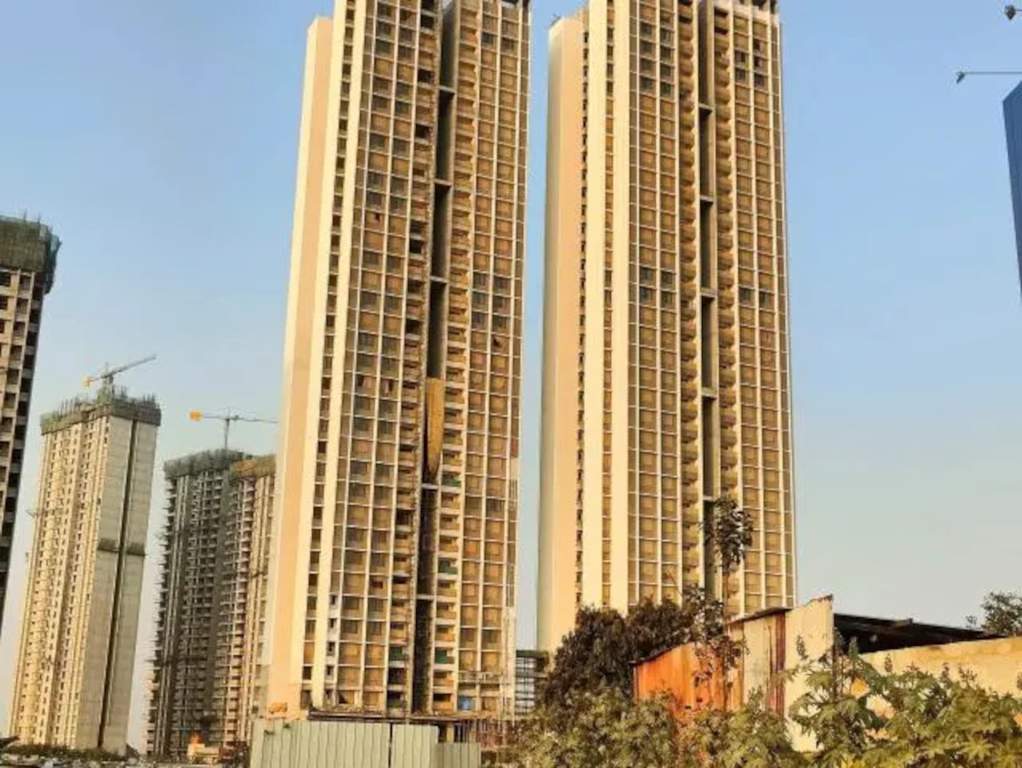  manhattan towers town park phase 2 w 1 and 2 Construction Status March 25