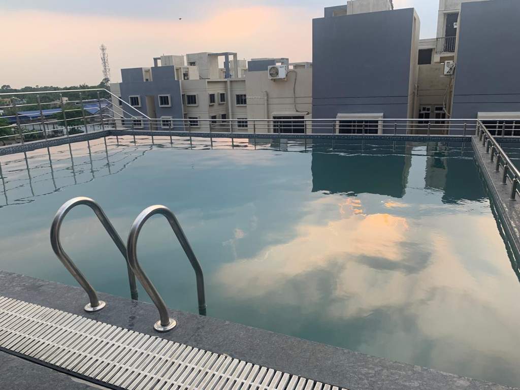  the lake paradise Swimming Pool