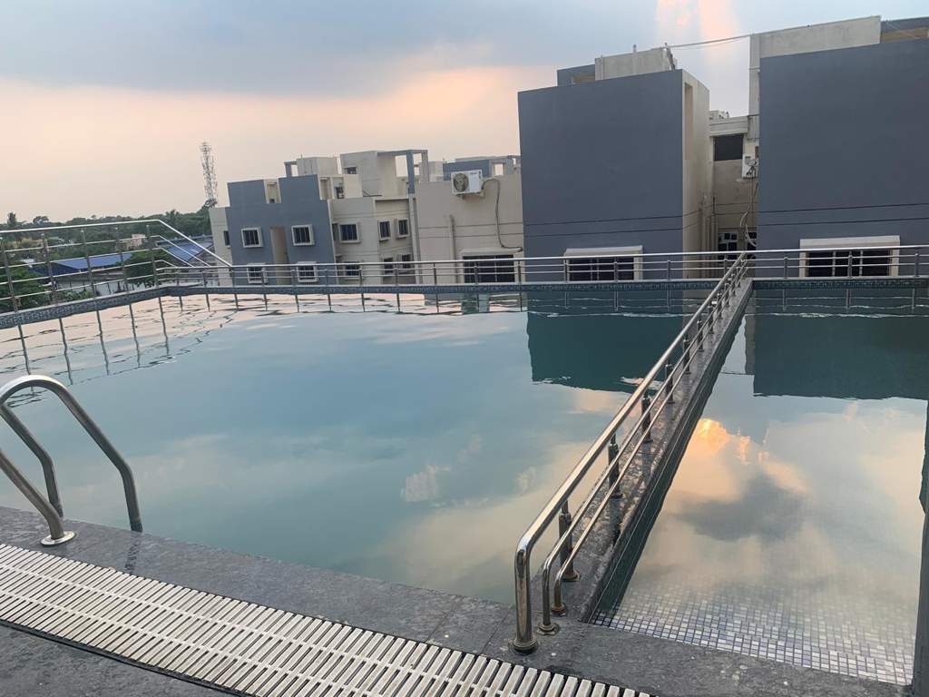  the lake paradise Swimming Pool