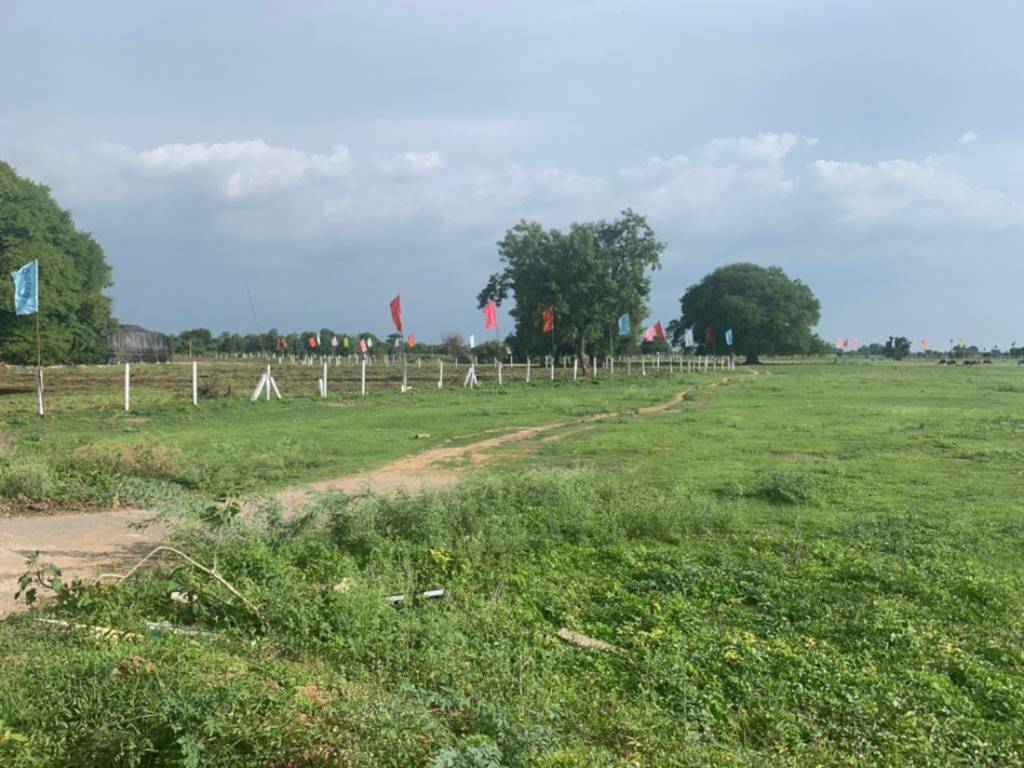  hemanths suvarna sampada Plot