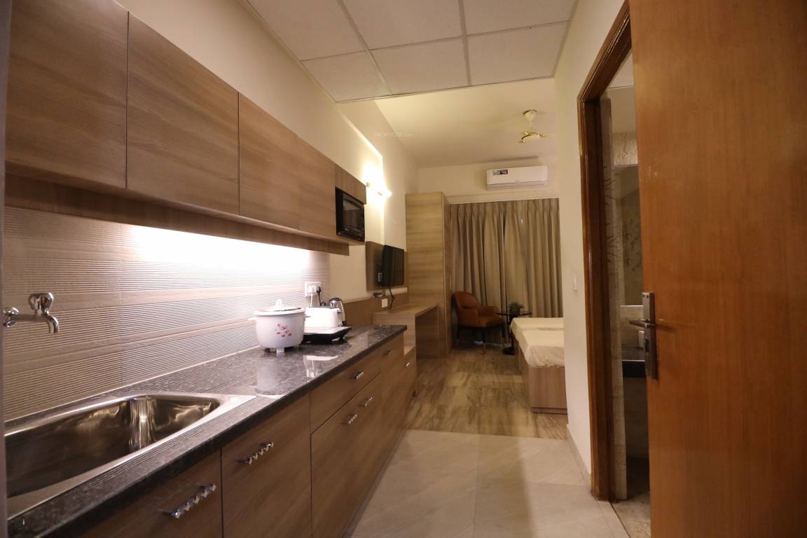 pine and oak studio Kitchen