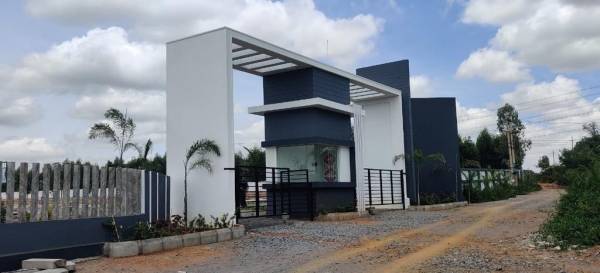 main of Privilege Green Groves