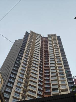 constructionStatus of Lodha Regalia