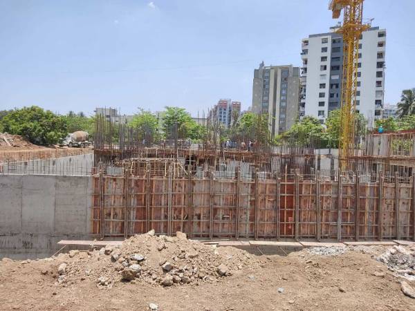 constructionStatus of Eco Grandeur