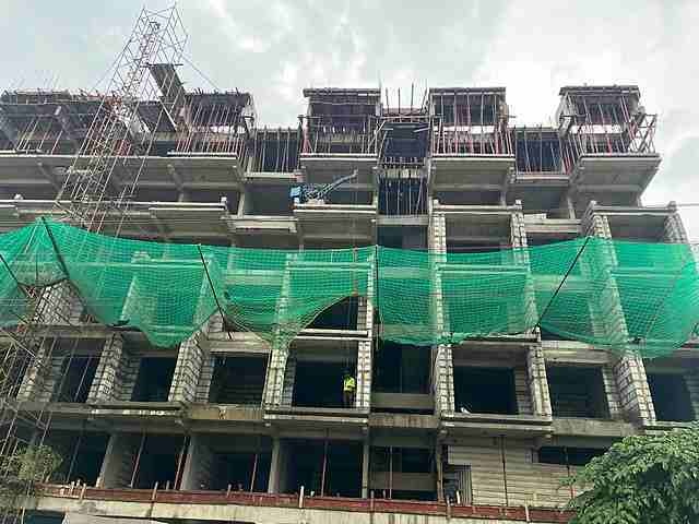 Snehmangal Infinity Cube