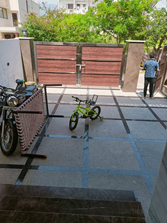 properties Elevation