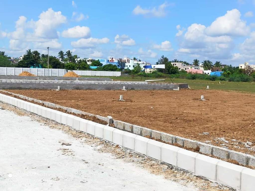  sai garden Plot