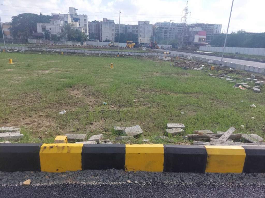  sai garden Plot