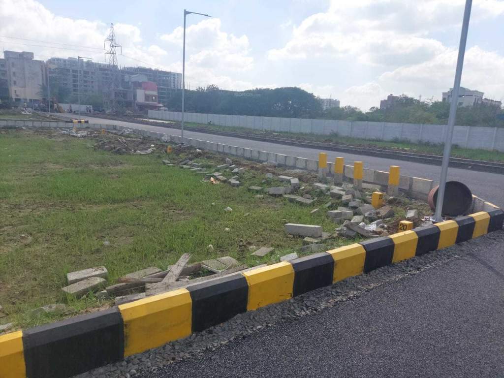 sai garden Plot