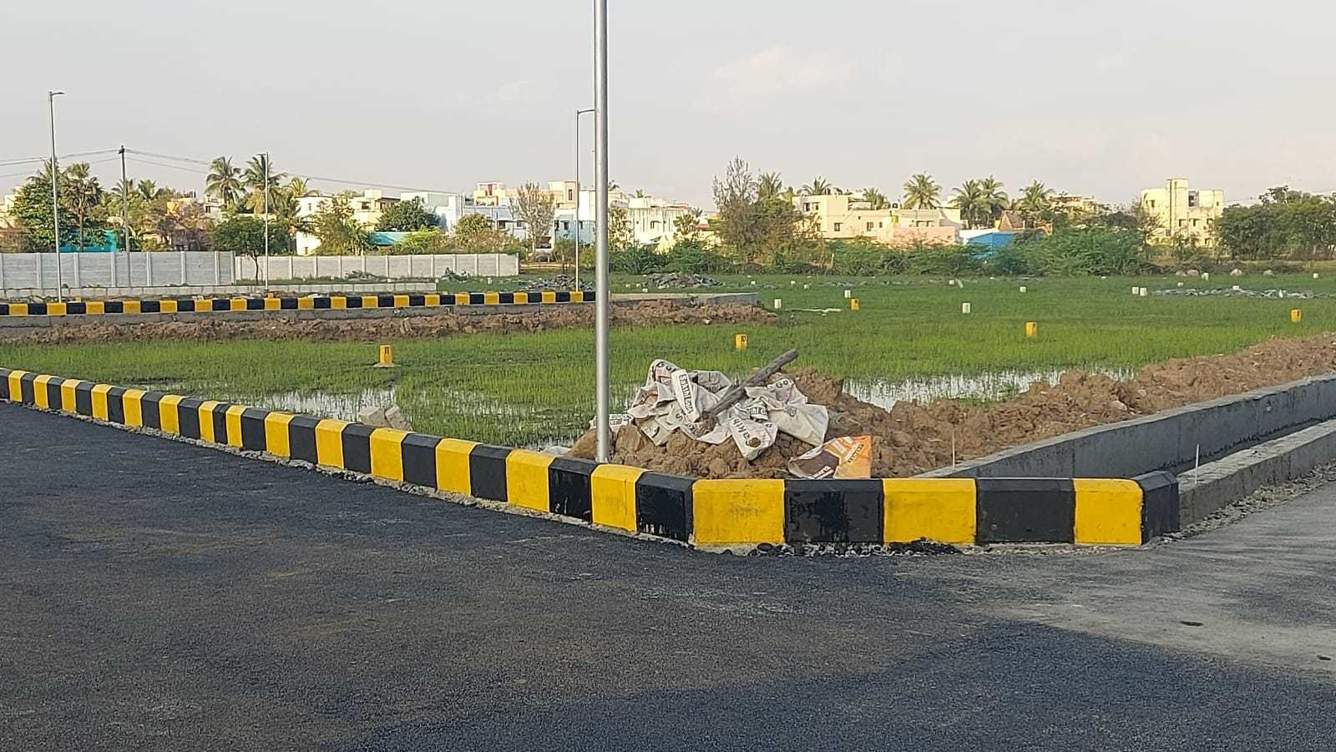  sai garden Plot