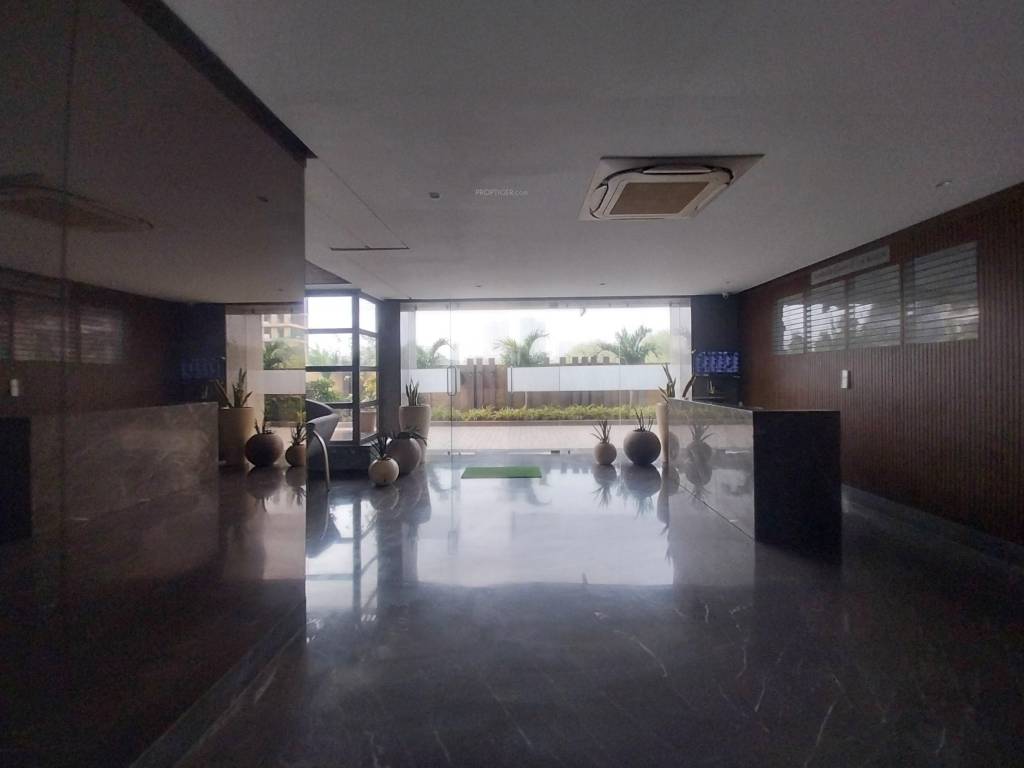 grace 3 Entrance Lobby