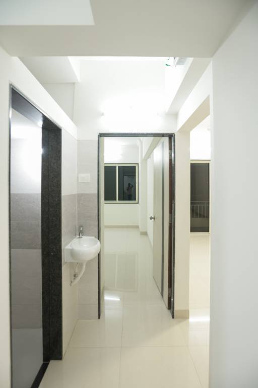  infinity phase 2 Bathroom