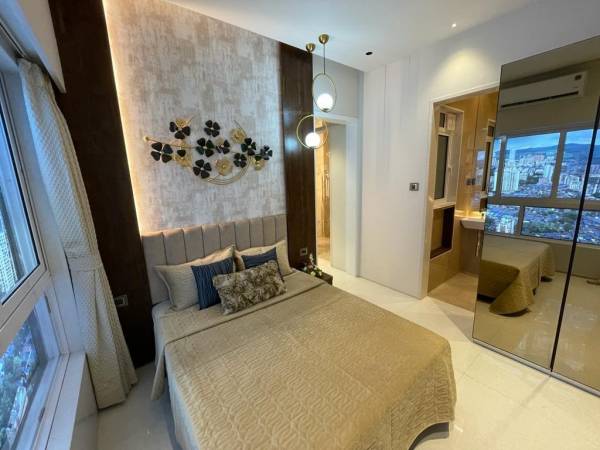  agarwal-floresta-maple Bedroom