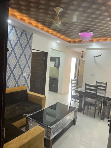  yashika-heavens Living Area