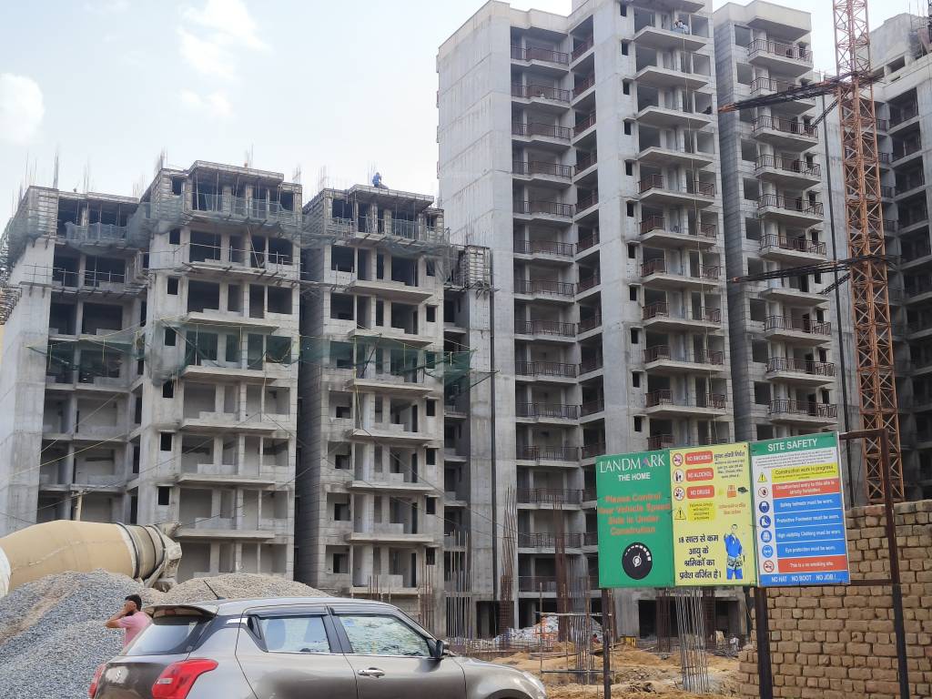  the homes 81 Tower 1 Construction Status May 24