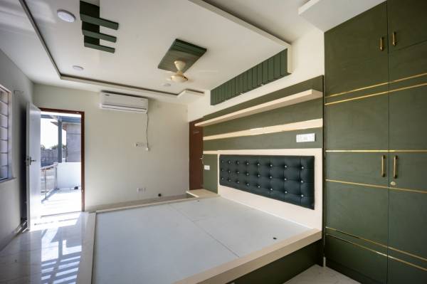  shreyas-mini-town Bedroom