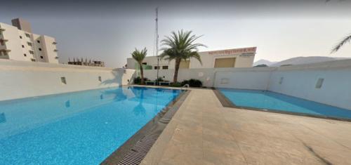  life-republic-sector-r10-10th-avenue-universe-phase-ii Swimming Pool