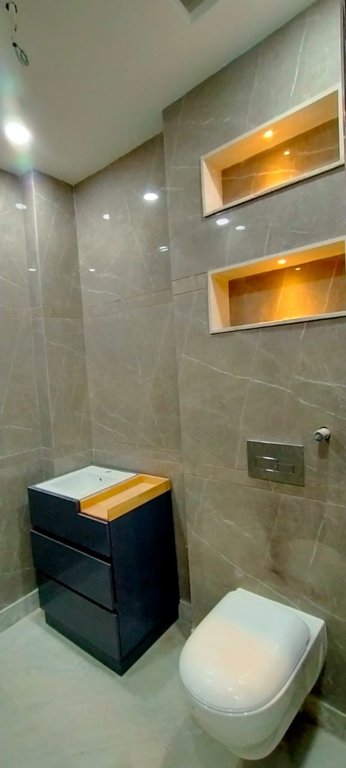  luxury dreams homes Bathroom