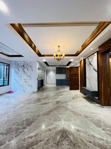  luxury-floors-24 Living Area