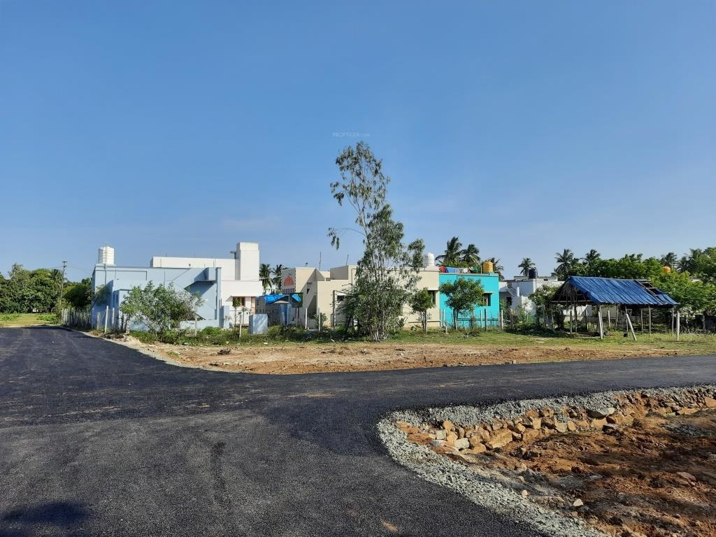  universal city Internal Roads