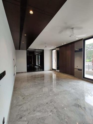  luxury-floors-7 Living Area