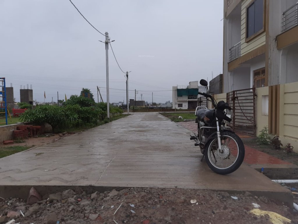 gold ville Internal Roads