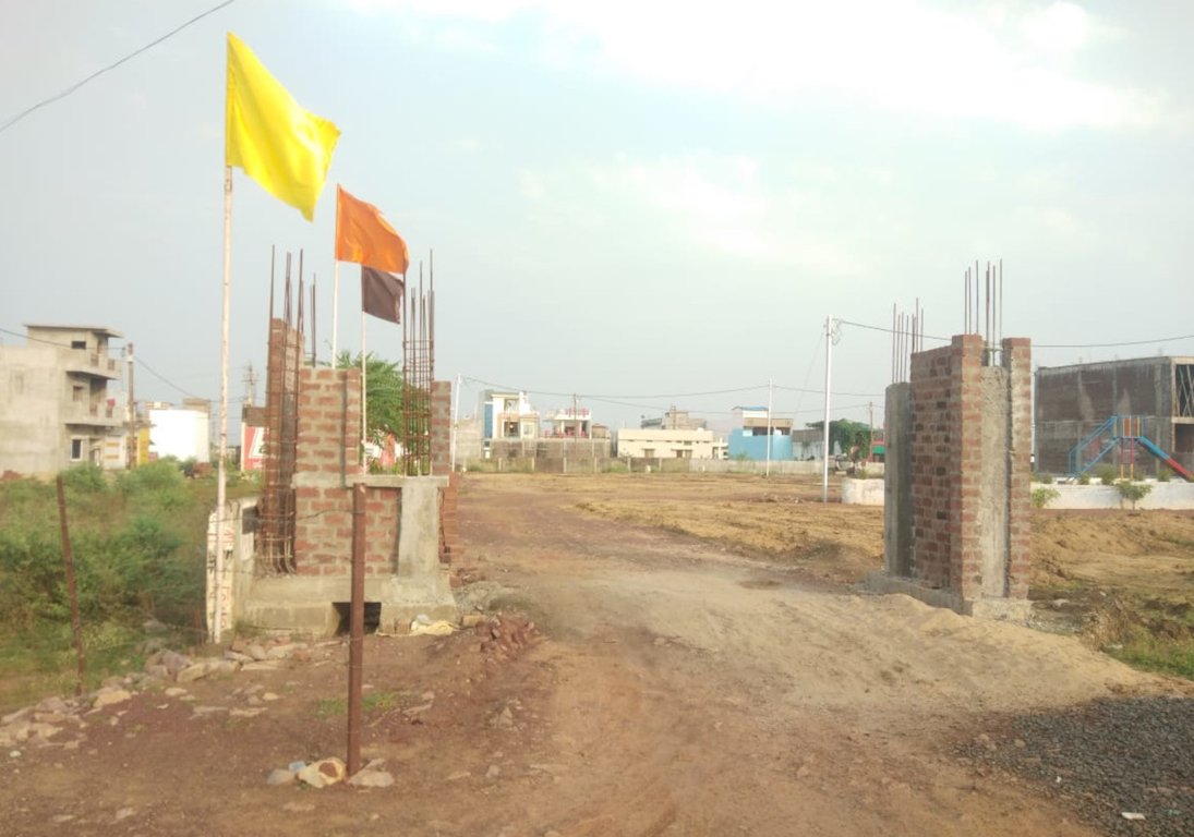 gold ville Plot