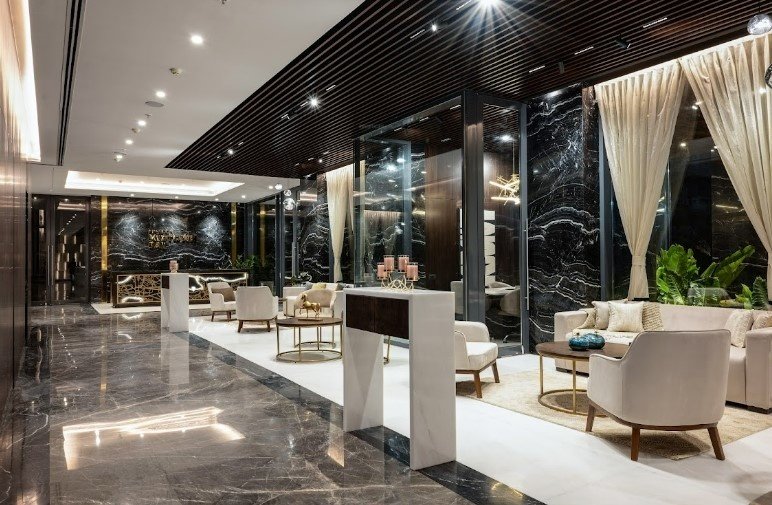  midtown bay Bar/Chill out Lounge