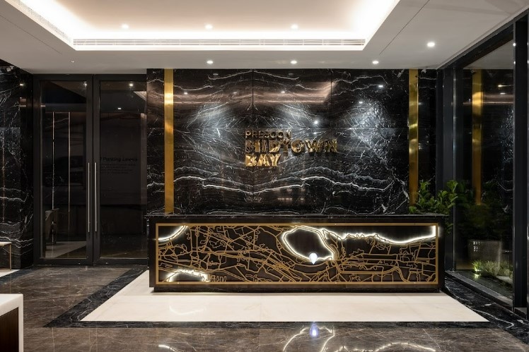  midtown bay Reception/Waiting Room