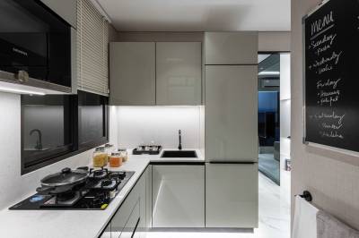 Kitchen midtown-bay Kitchen