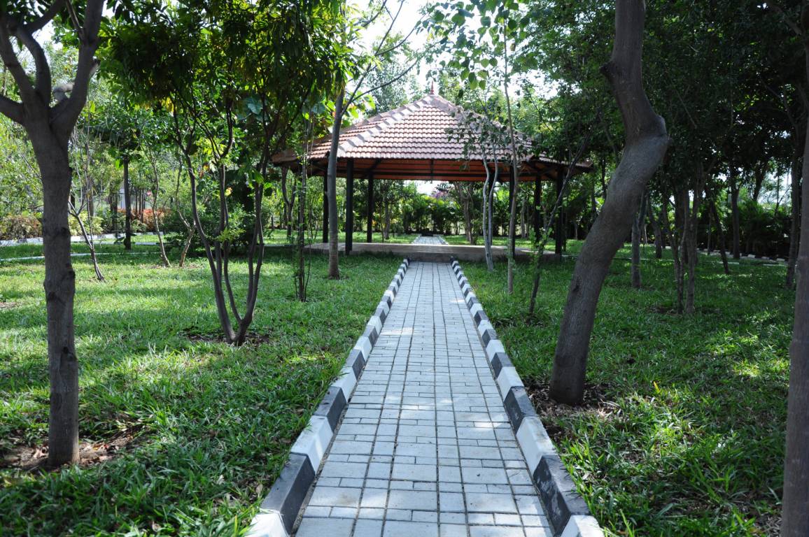  devanagari Landscape Garden and Tree Planting