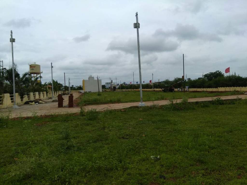  gopikrishna construction co Plot
