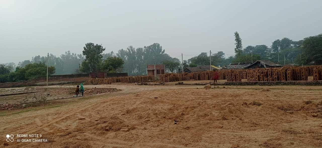  enclave Plot
