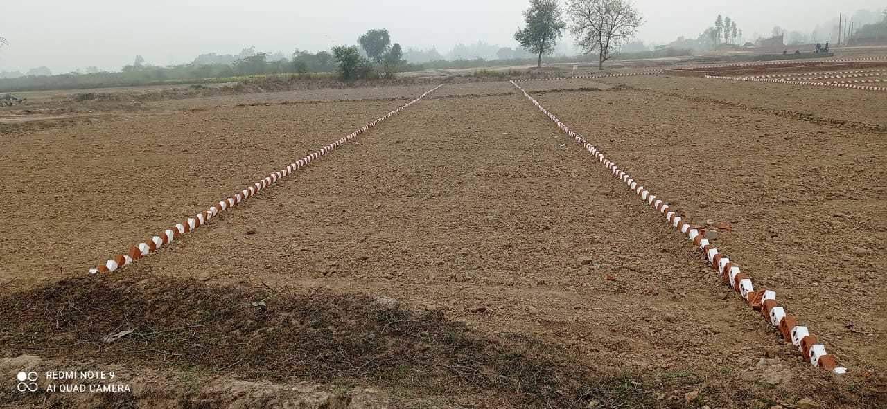  enclave Plot