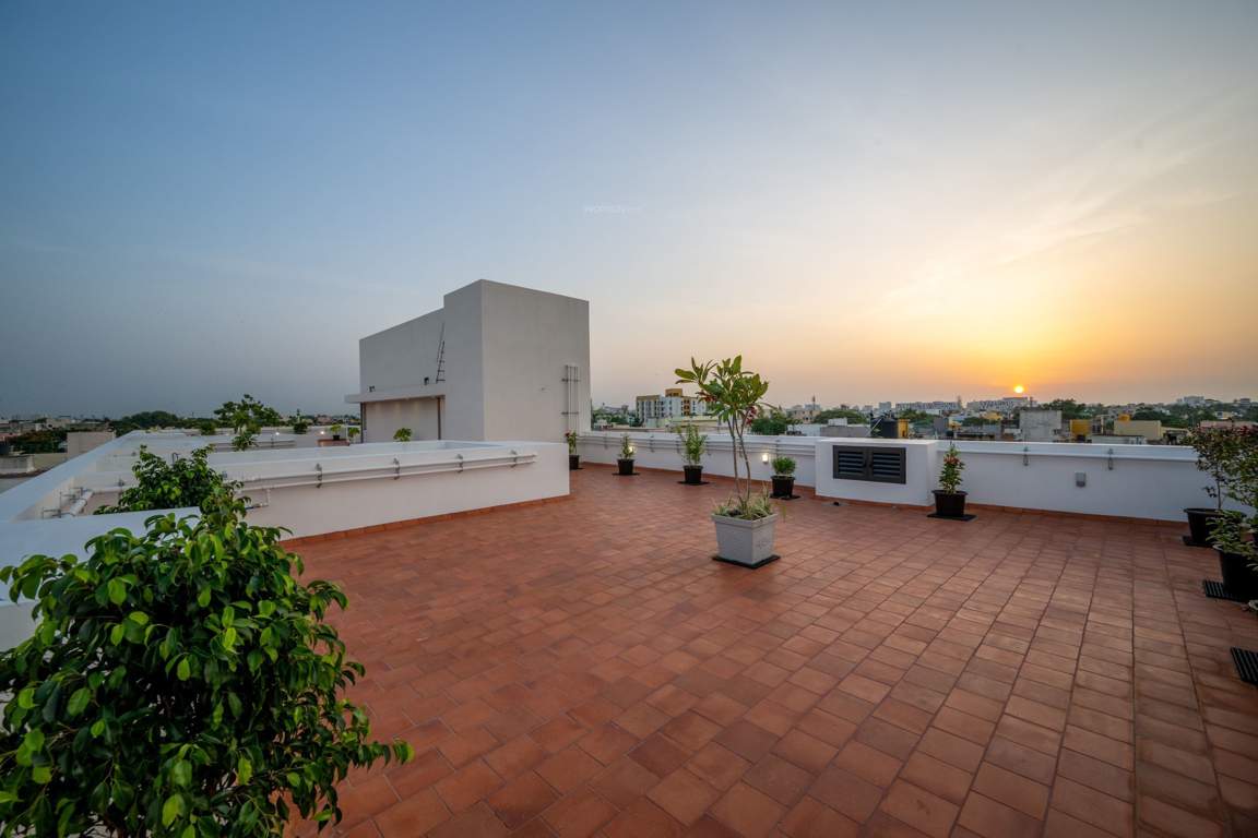  avant garde by ufactor Terrace Garden