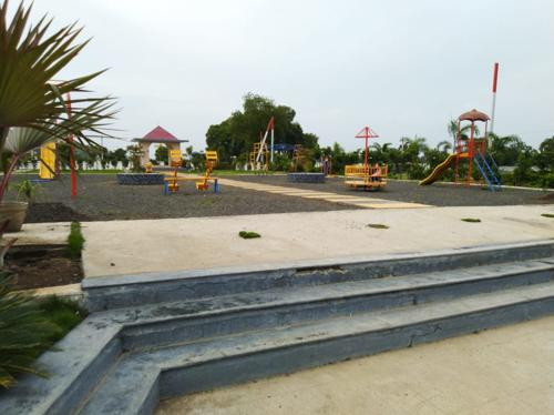  royal-town Children's play area