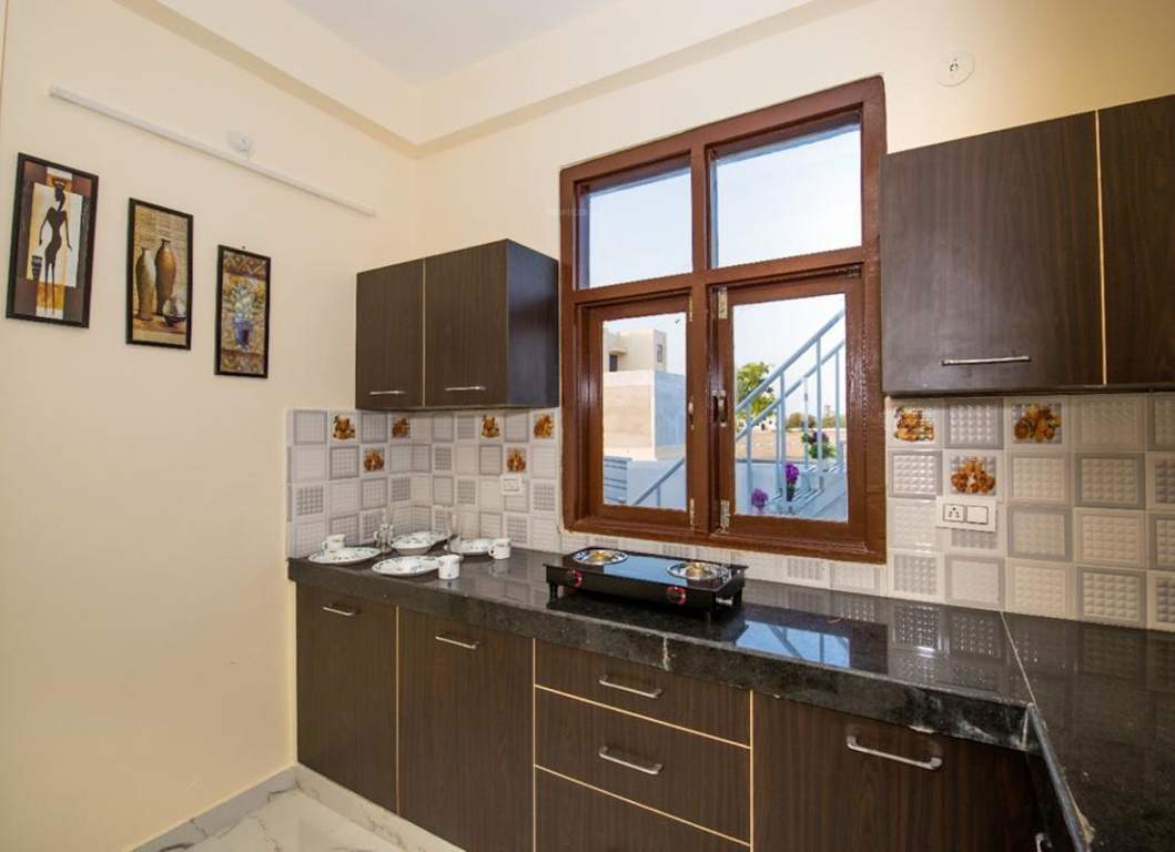  home enclave phase iii Kitchen