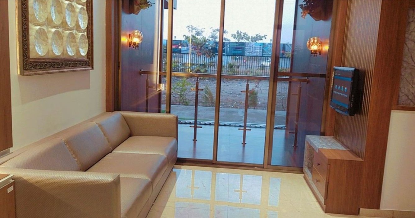  axis world Living Area