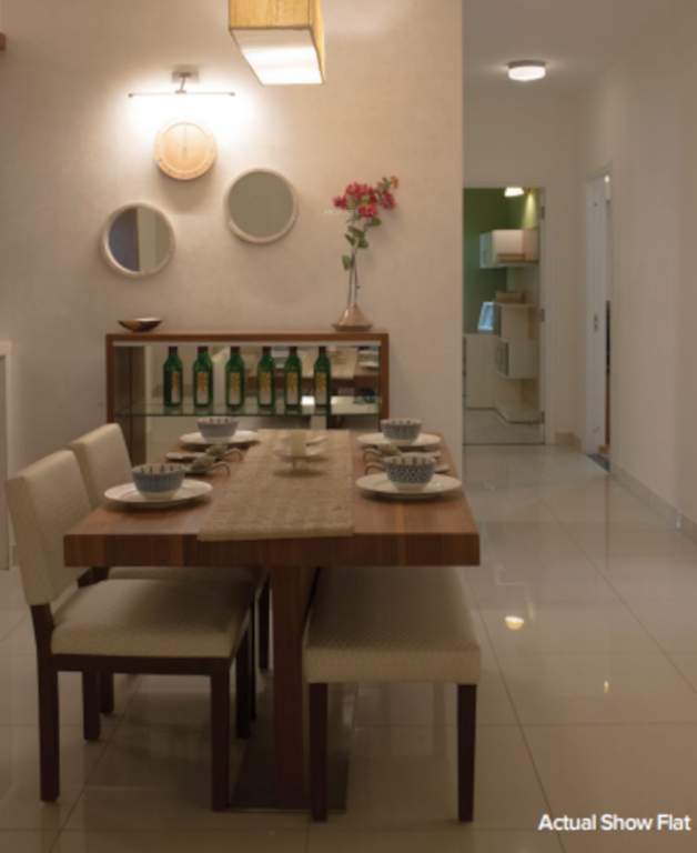  northridge neo Dining Area