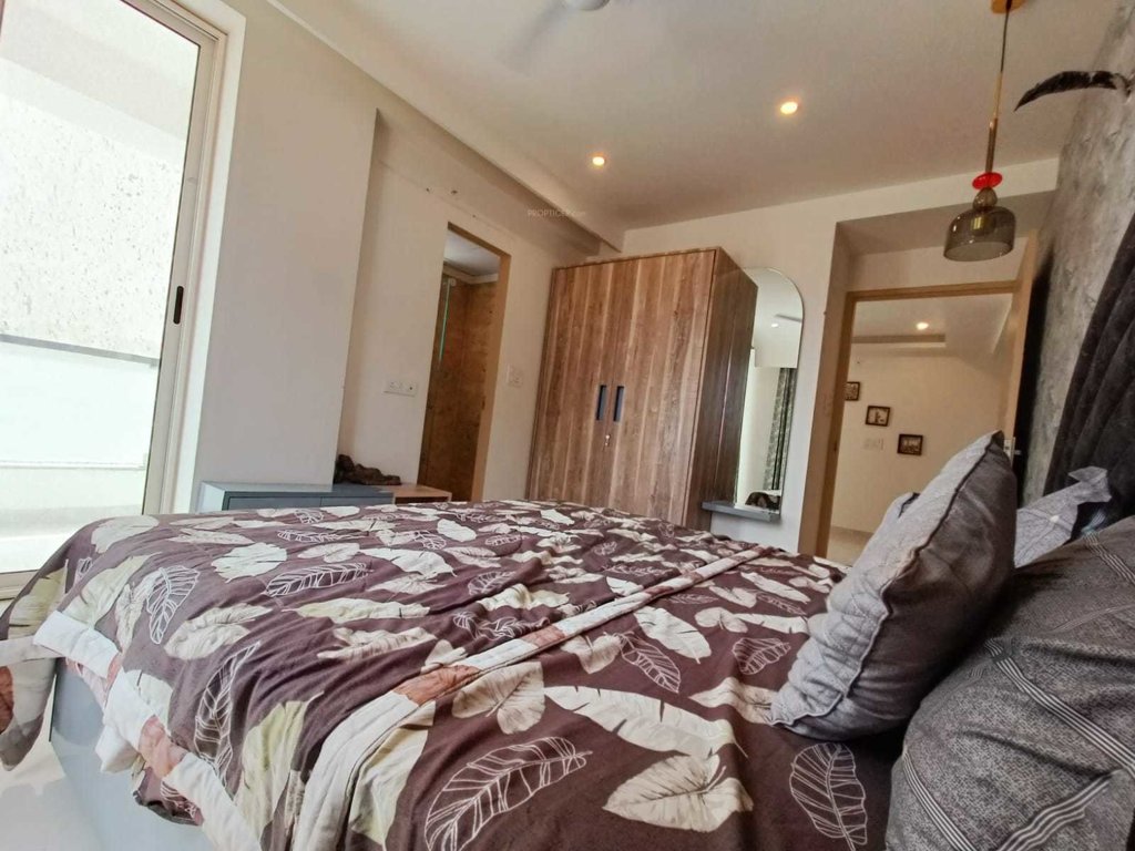  the residence Bedroom