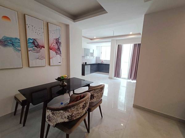  the-residence Dining Area